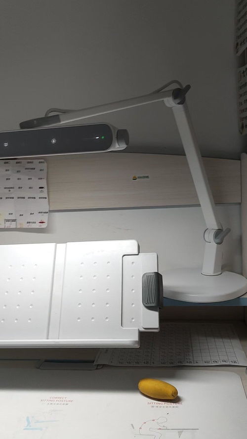 晚上該給嬰兒開(kāi)什么亮度的護(hù)眼燈才不傷害眼睛